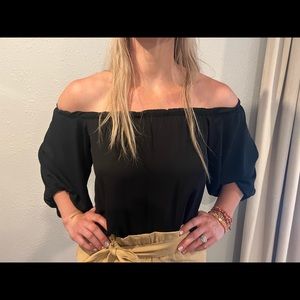 🎉SALE🎉Off The Shoulder Blouse With 3/4 Bubble Sleeves {BLACK}